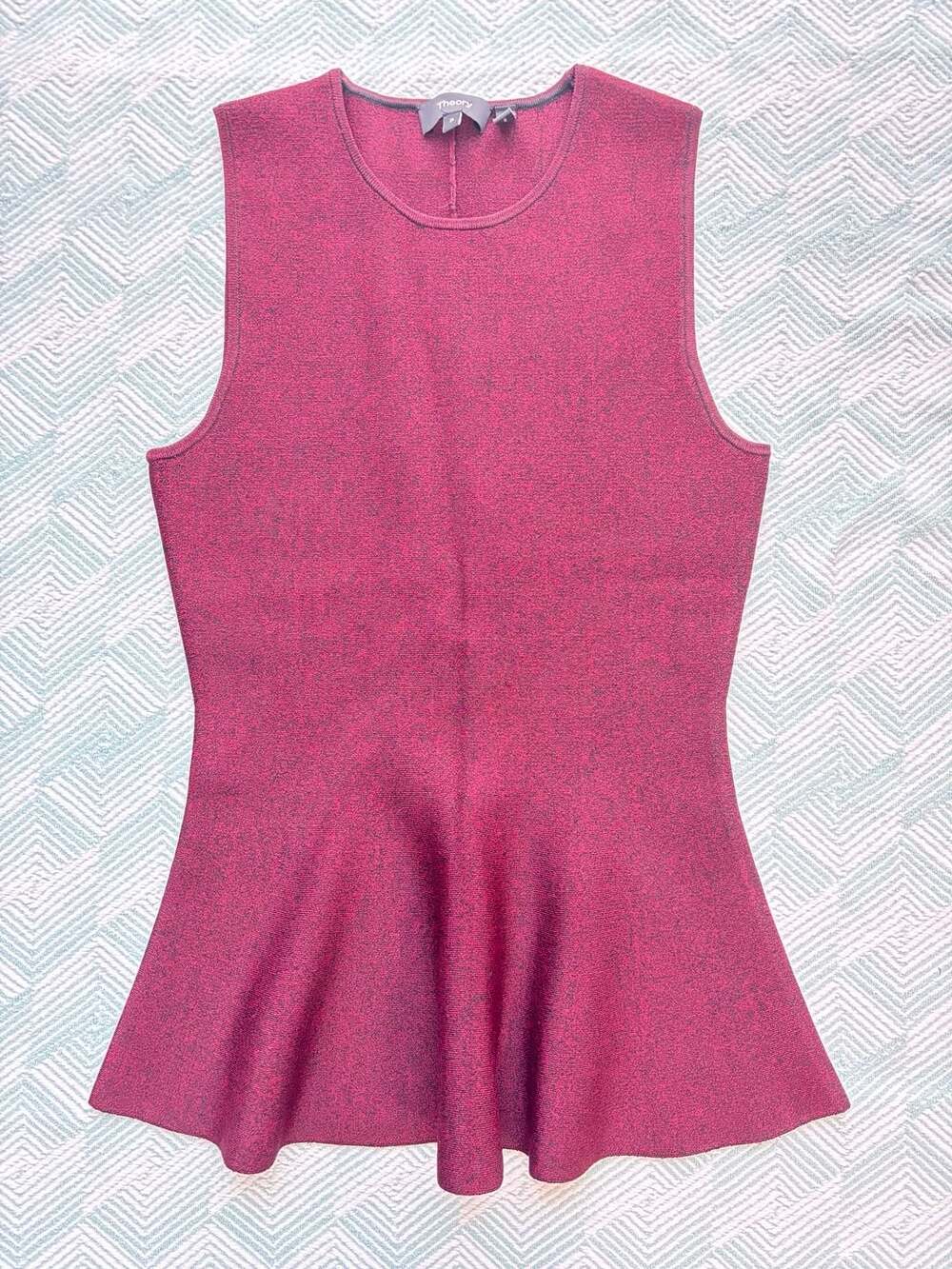Theory Women's Size P Sleeveless Peplum Top Maroon Knit